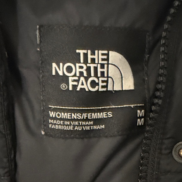 The North Face Long Black Quilted Jacket - Picture 2 of 2